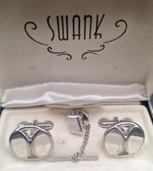 Vtg Men’s SWANK Cufflinks & Tie Clip Tie Bar Set Geometric Circular Ds Slvr-Tone