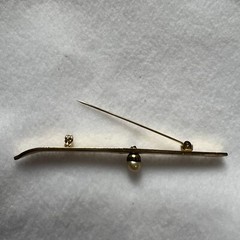 Vintage Gold Tone Ski Pin With Faux Pearl Accent & Secure Clasp