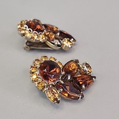 Vintage Rhinestone Clip On Earrings Climber Brown Glass Autumn Fall 1.25″