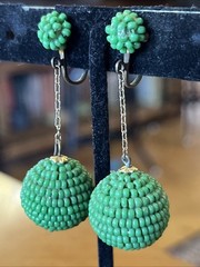 Vintage Green Glass Seed Bead Dangle Drop Clip On Earrings Go Go Style 2”