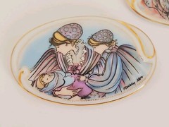 Lot of Two P Buckley Moss Anna Perenna Signed Numbered Oval Pins 1989 & 1990