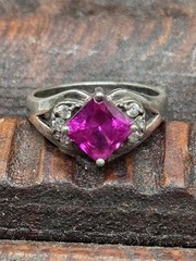 Vtg Ornate Sterling Silver Ring SZ 9 Pink Square Ruby Cubic Zirconia CZ Accents