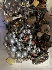 7+ lbs ESTATE Huge Lot Costume Jewelry VTG Now Art Craft RESELLERS LOT05A062026A