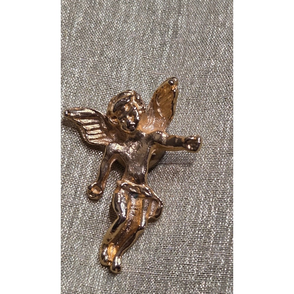 Gold Tone Cherub Angel Pin Flying Cupid Lapel Brooch Celestial Jewelry