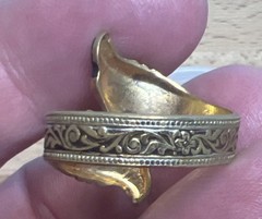 VTG Spain Damascene Metal Coiled Ring Double Eagle Head Scroll-work Golden-color