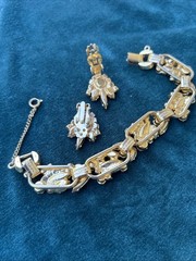 Vntg. Juliana D & E Pink Rhinestone Bracelet & Earring Set Verified D&E 5-Link