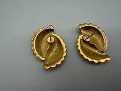Vintage Avon 1987 FanFare Pierced Post Earrings Gold Tone Double Fan Design