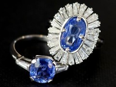 2.75Ct Ceylon Sapphire and 2.88Ct Diamond, 18k White Gold Cluster Ring