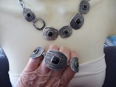 SET LIA SOPHINA BRACELET NECKLACE SILVER TONE SQUARES w BLACK CENTER #23/5A