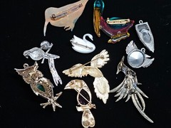 Vtg Costume Jewelry Birds Owls Swan Pendant and Pin Brooch Lot