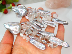 SIGNED MONIES VTG MASSIVE BAROQUE PEARL CRYSTAL 4.5″ DROP EARRINGS UNIQUE RUNWAY