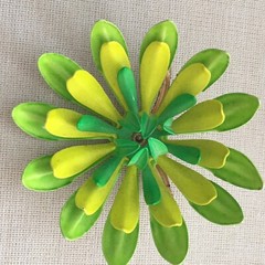 Vintage Flower Brooch Pin 2.5 Inches