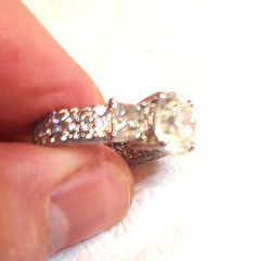 Vintage Lady’s 2.85ct Natural Diamond 5.35 TCW Platinum 900 Engagement Ring