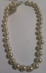 JC Penny s Faux Pearl knotted string beaded White vintage necklace 18″