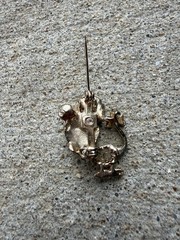 Vintage Mouse Brooch – Gold Tone with Green Emerald Rhinestone Eyes – Gerry’s