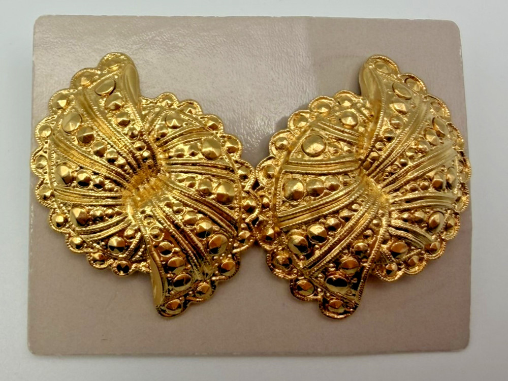 Vintage Avon 1987 FanFare Pierced Post Earrings Gold Tone Double Fan Design