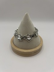 Vintage CORO Bracelet Silver Tone Ivy Leaf leaves Fall Holiday Jewelry Classic