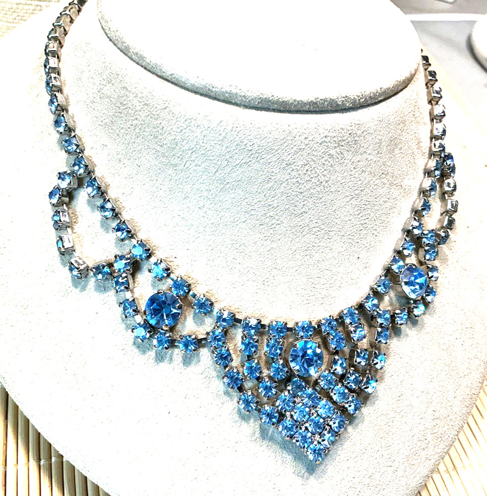 Vintage Necklace Silver Tone Ice Blue Rhinestone Sparkly Choker Lot 100D