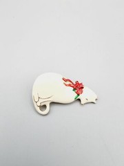 Enamel Vero White cat gold tone brooch pin 2 “