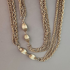 Vintage Chain Necklace Gold Tone Curb Link Triple Layer Long Endless 58″ Flapper