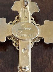 Cross Brooch Jane Davis Signed 1998 AOL Angels of Love Gold Tone w/Rhinestone’s