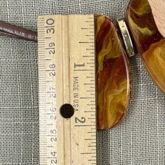 C 1946 Marbled Acrylic/Wood Ovals Faux Leather Cord Statement Gold Tone Necklace