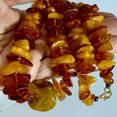 Natural Baltic Amber Necklace 19” Butterscotch Nuggets Large Center Amber Bead