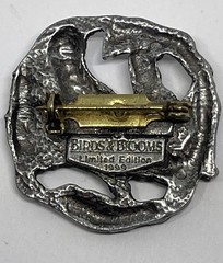 Cardinal BIRDS AND BLOOMS Limited Edition 1999 Vintage Pin Silver Leaves