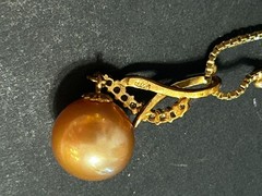 Vintage Good Quality Gold Tone Necklace “M” with Faux Pearl on 925 Pendant 18″