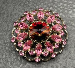 Vintage Rivoli Aurora Borealis Pink Rhinestone Brooch Pin Filigree Silver Tone