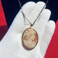 Rare Vintage Italian Gold 18K Cameo Pendant Brooch, w/o chain