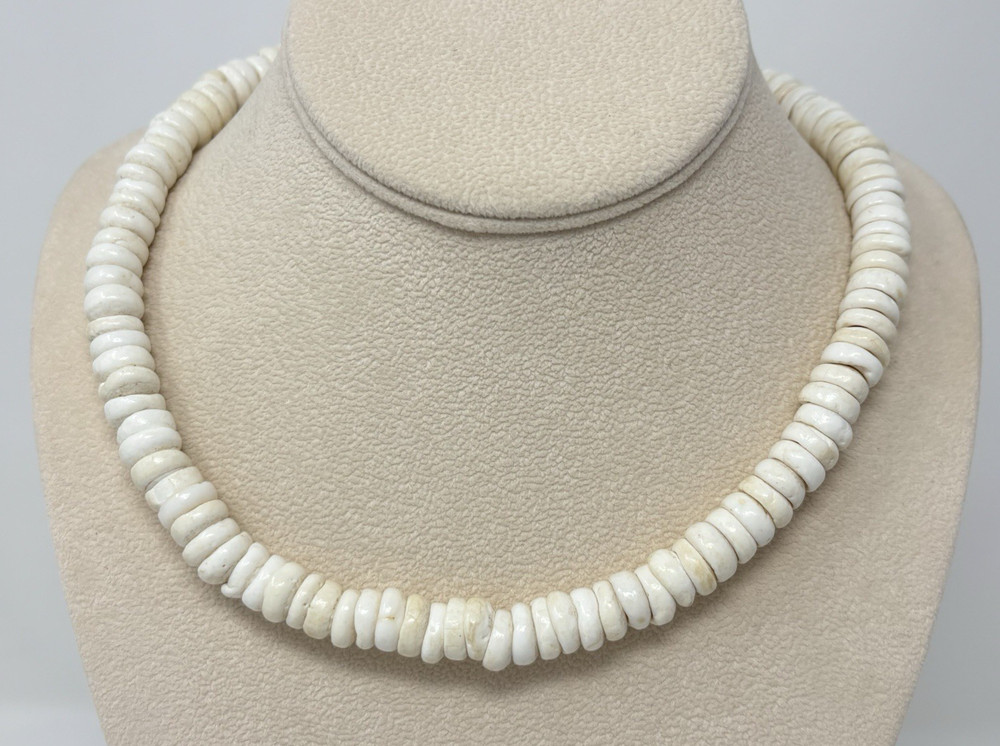 Vintage Puka Shell Necklace 18.5″ Surfer Hawaiian 10mm 83 grams