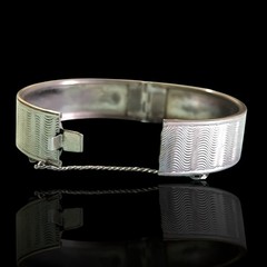 Vintage Silver Plated Machine Turned Textured Clamp Bangle Bracelet Sz 7in