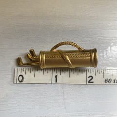 Vintage Tona Golf Clubs & Bag Brushed Matte Gold Tone Brooch Pin Golfer Gift