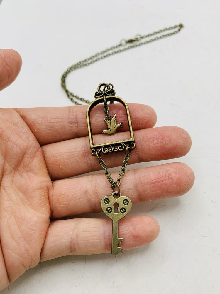 Vintage Bronze Tone Lovebird in Gilded Cage Dove Heart Lock Key 18 in Necklace