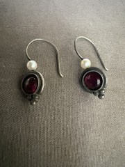 Vintage 925 Silver Dangle Earring Red Stone Faux Pearl Danity Silver Dot Bottom