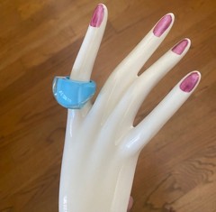 Vintage Y2K Clear Lucite Dome Ring Chunky Aqua Blue Floating Glitter Bubble Ring