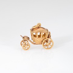 Vintage Portuguese Carriage Charm 19k Yellow Gold Pendant Fine Jewelry