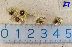 Vintage Brushed Gold Tone Rose Brooch & Matching Earrings Set 3D Floral Cluster