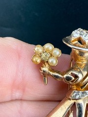 Vintage Rhinestone Brooch Figural Gold tone Woman with Flowers READ