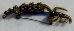 Smooth And Textured Metal Alloy Floral – Brooch / Pin – 1 1/4in x 3in LONG