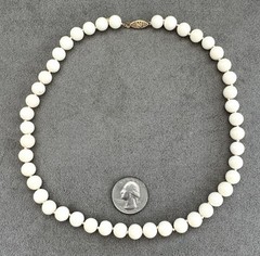 Vintage Creamy WHITE JADE NECKLACE with 14k GOLD CLASP 18″ – 9mm Gemstone Beads