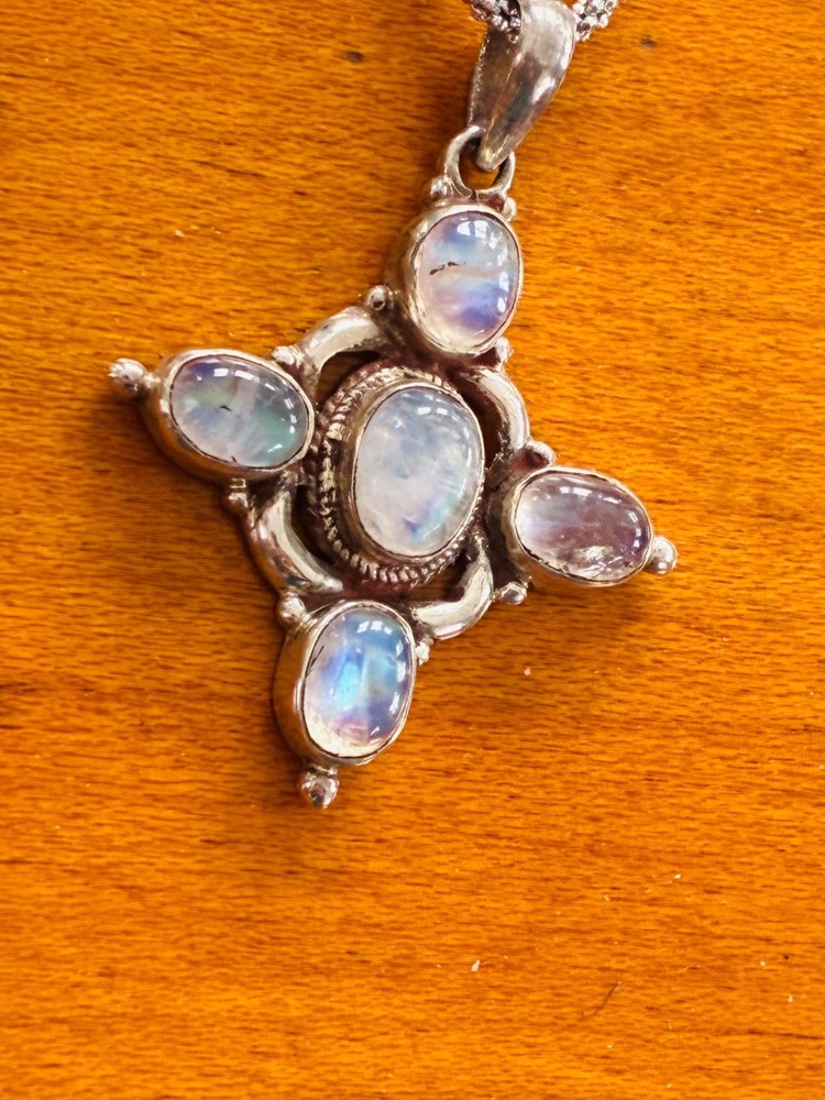 Vtg CROSS SHAPED Moonstone Necklace 5 Stones 925 Silver Gorgeous Chain IRIDESCEN