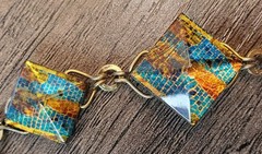 MMA Metropolitan Museum of Art Tiffany Mosaic Lucite Necklace
