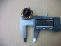 Vintage Avon Cocktail Ring Gold Tone Textured Pebble Black