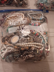 20 lbs -5 oz Vintage To Now CRAFT, REPAIR ,TANGLED Junk Jewelry Lot (JK005)