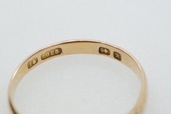 PRETTY ANTIQUE VICTORIAN ENGLISH 15K GOLD RUBY & PEARL RING c1872