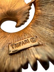 Vintage TRIFARI Brooch Brutalist Spiral Dome Fan Fold Gold Trifarium 50s 60s A4