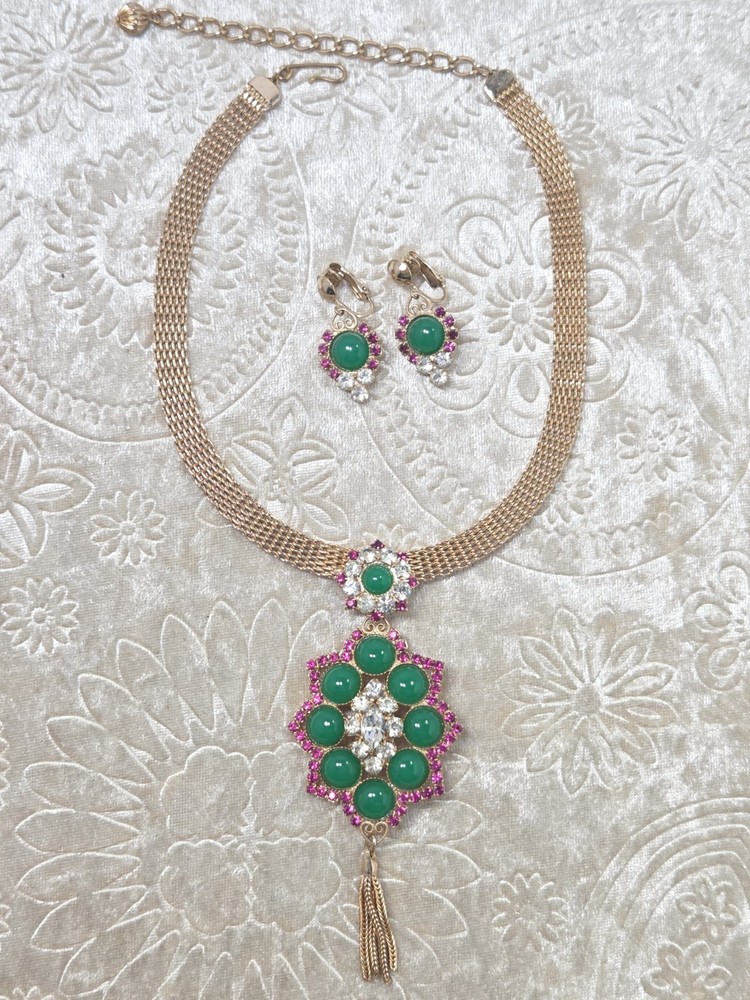 Vintage Verified Book Piece Juliana D & E Studio Girl Heirloom Parure Set #4138