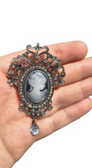 2 in 1 VTG Cameo Brooch Pin & Pendant Necklace Silver Tone Premium Faux Crystal